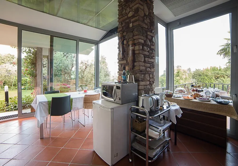 B&B Villa Adriano Desenzano del Garda 3*,  Włochy
