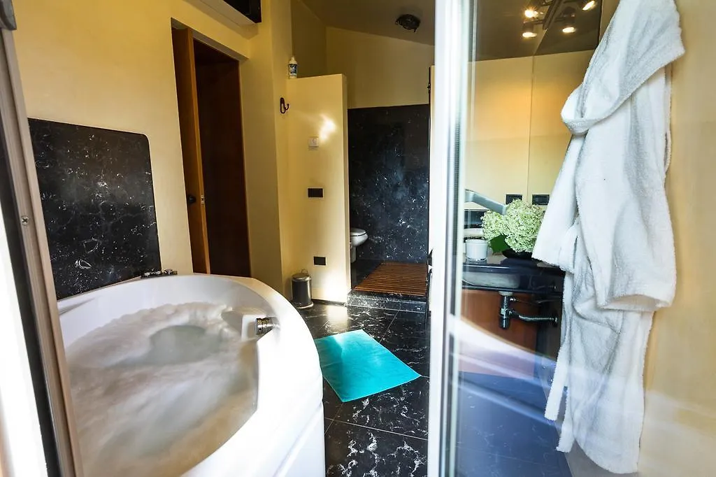 B&B Villa Adriano Desenzano del Garda Nocleg ze śniadaniem