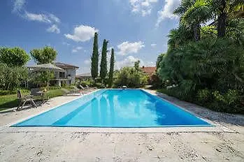B&B Villa Adriano Desenzano del Garda Nocleg ze śniadaniem