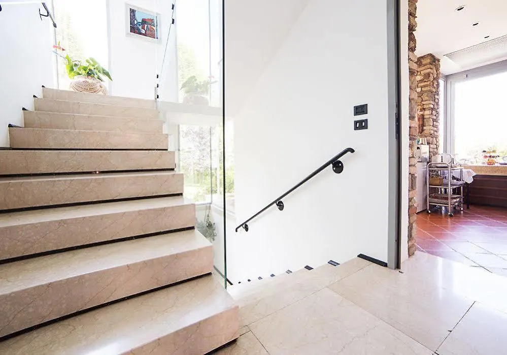 *** Nocleg ze śniadaniem B&B Villa Adriano Desenzano del Garda Włochy